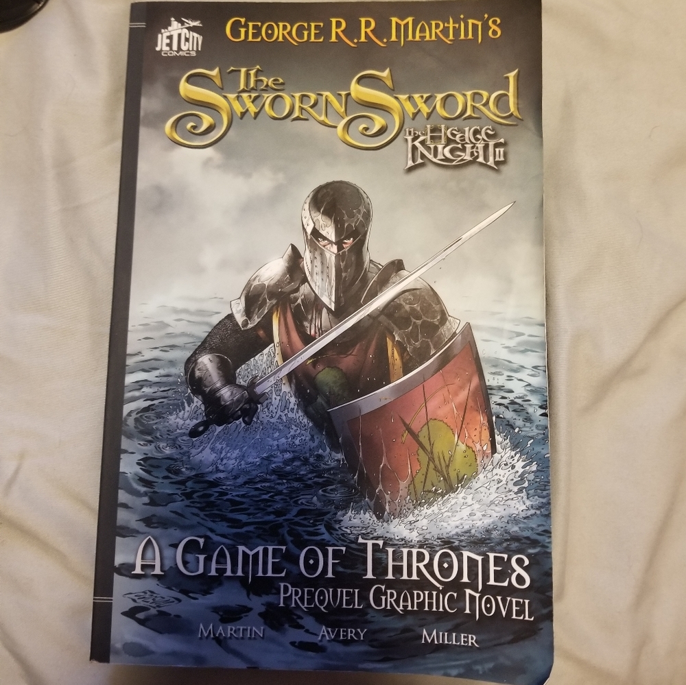 Graphic novel by George George RR Martin: The Sworn Hedge Knight